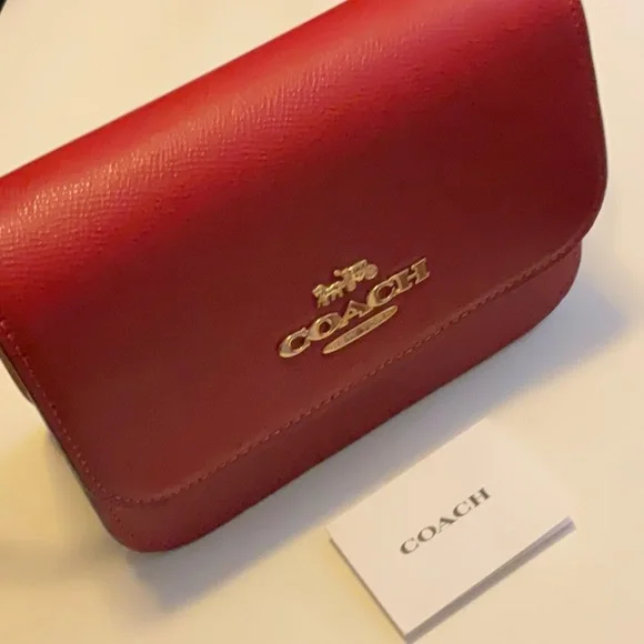 Authentic Coach Red Shoulder/Crossbody Bag - Picture 12 of 16